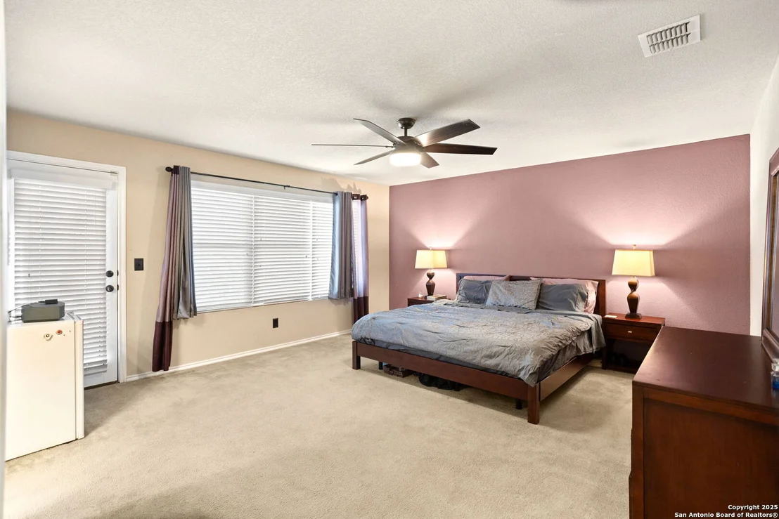 Photo of 3539 York Crest
