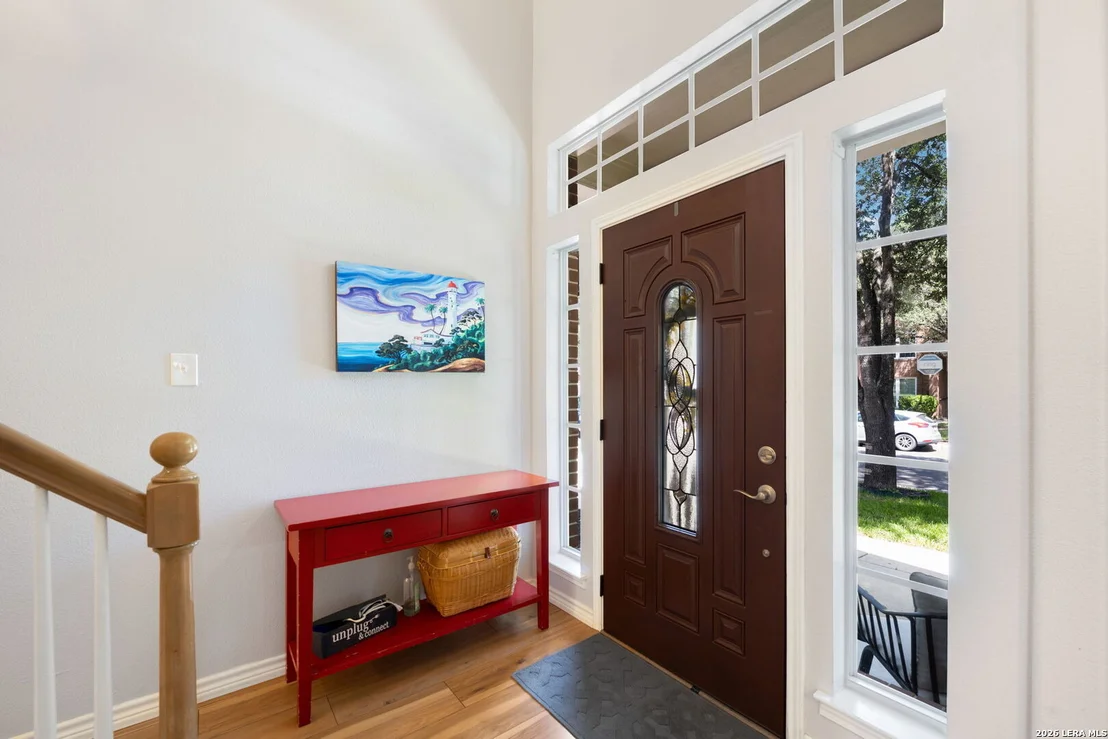 Photo of 15015 OAK BRIAR