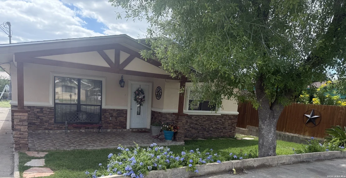 Photo of 783 Trinity Street