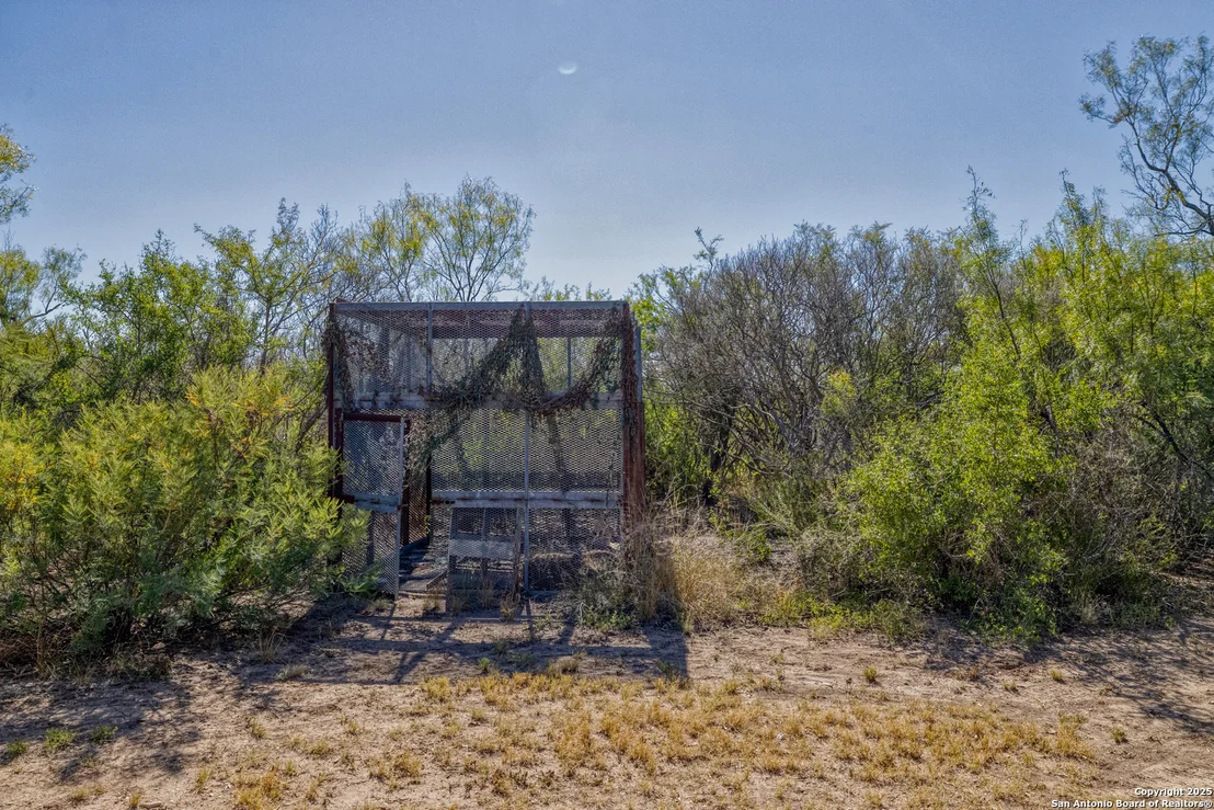 Photo of 1876 County Road 400