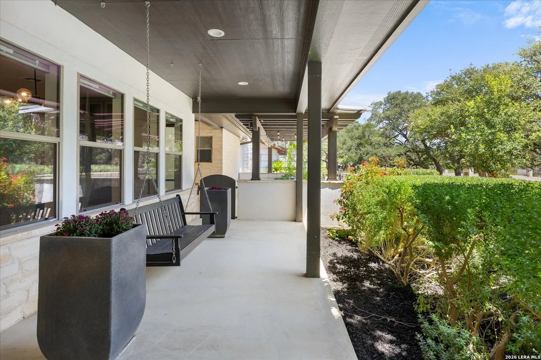 Photo of 429 Lakeview Blvd.
