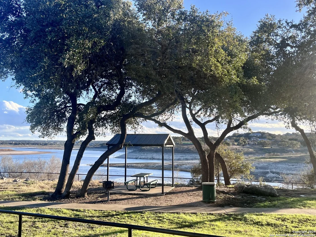 Photo of 128 MILFOIL LN