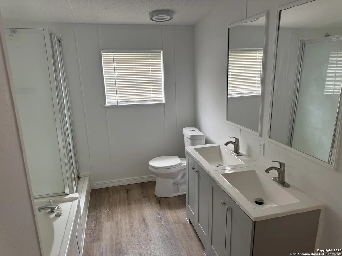 Photo of 23139 Hickory Shadow