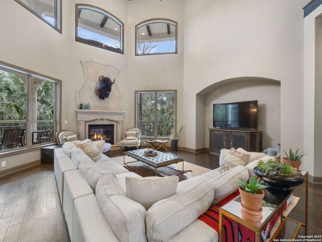 Photo of 25 STRATTON LANE