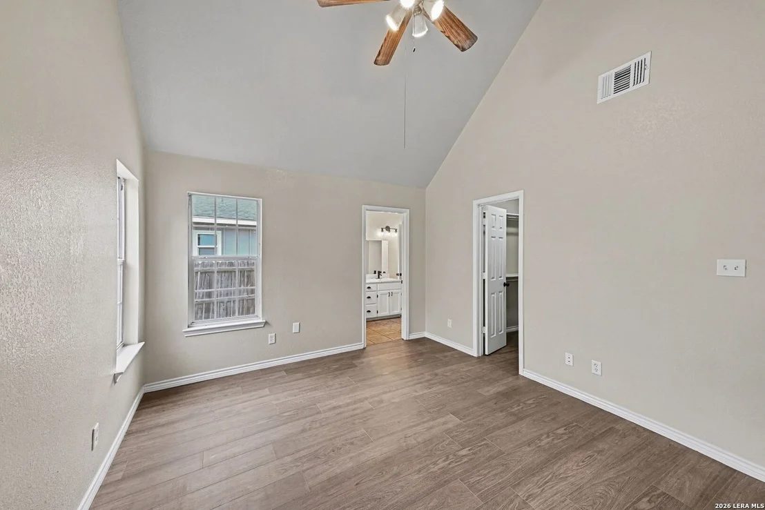 Photo of 1114 Iris Crescent