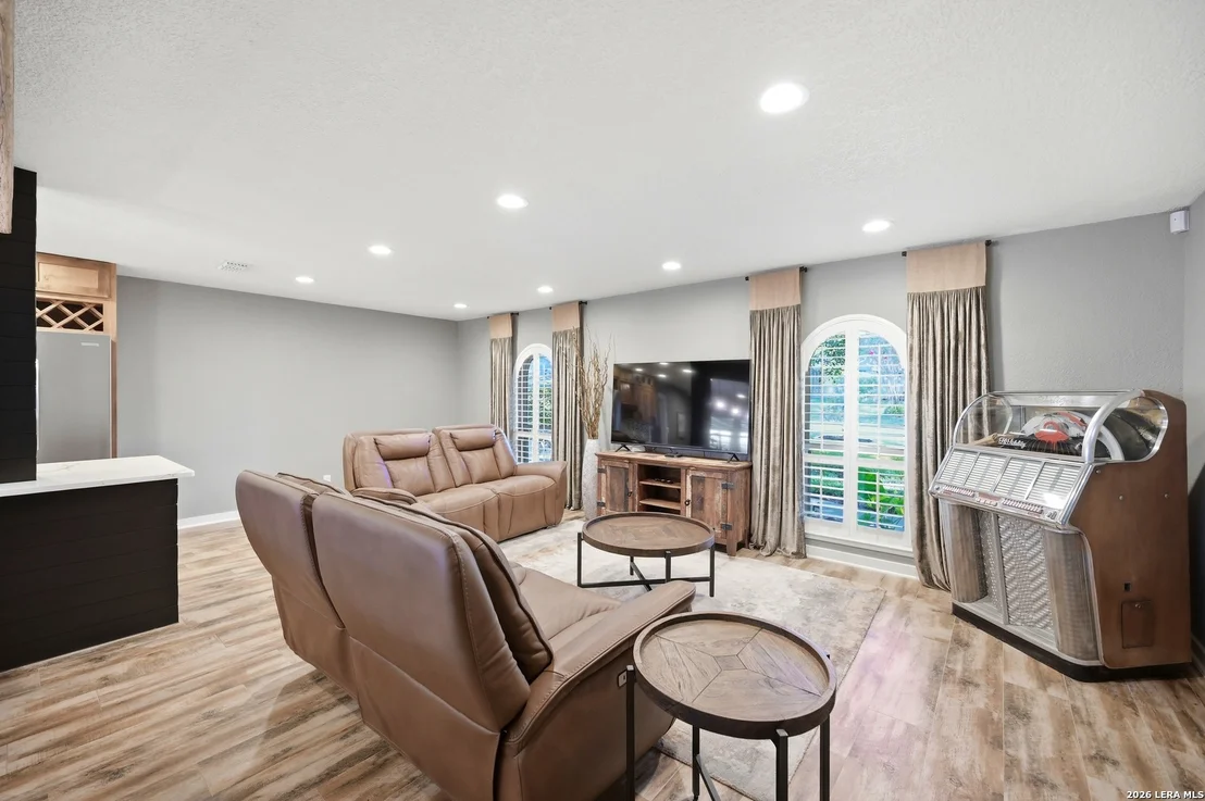 Photo of 106 Barcelona Drive