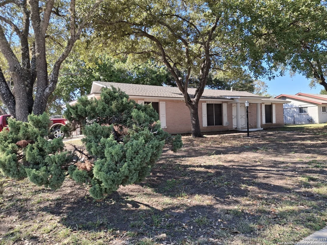 Photo of 3601 Vinecrest