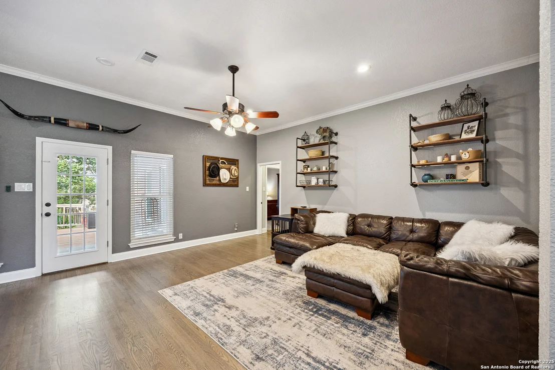 Photo of 2273 Normandy Grace