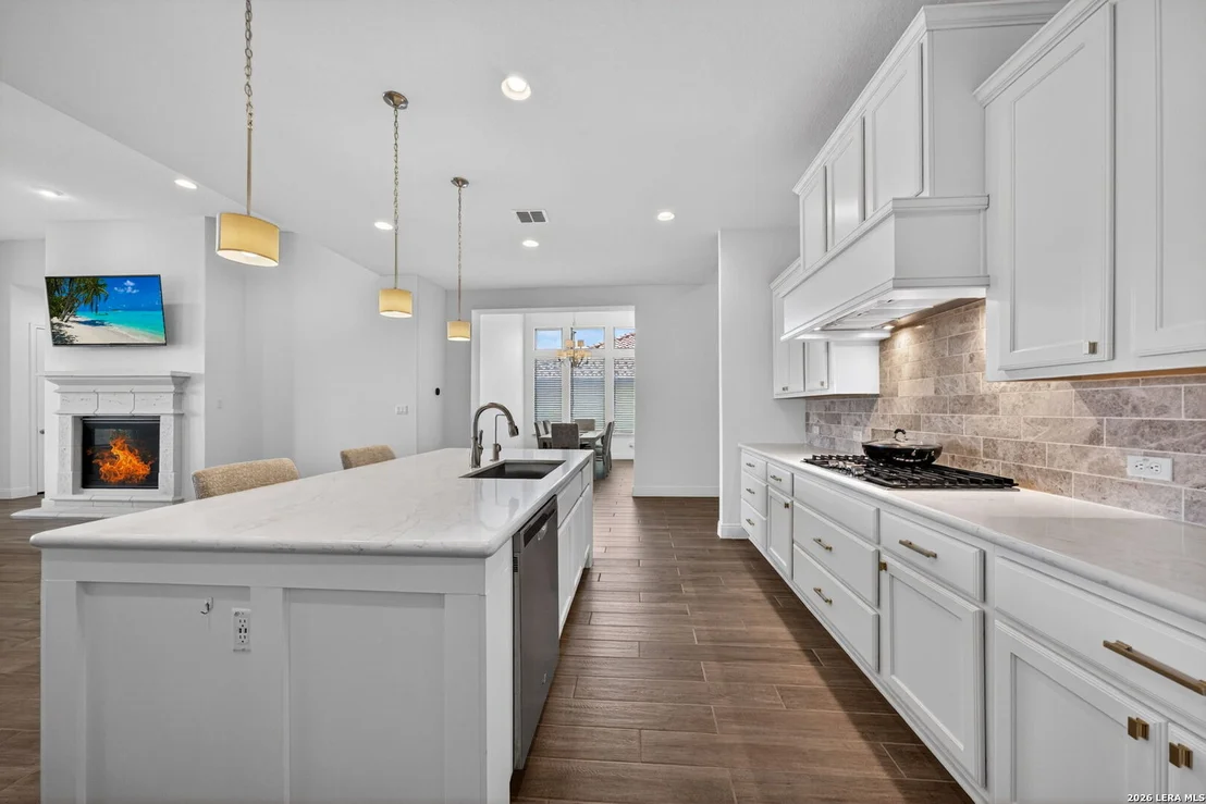 Photo of 23218 Curvado