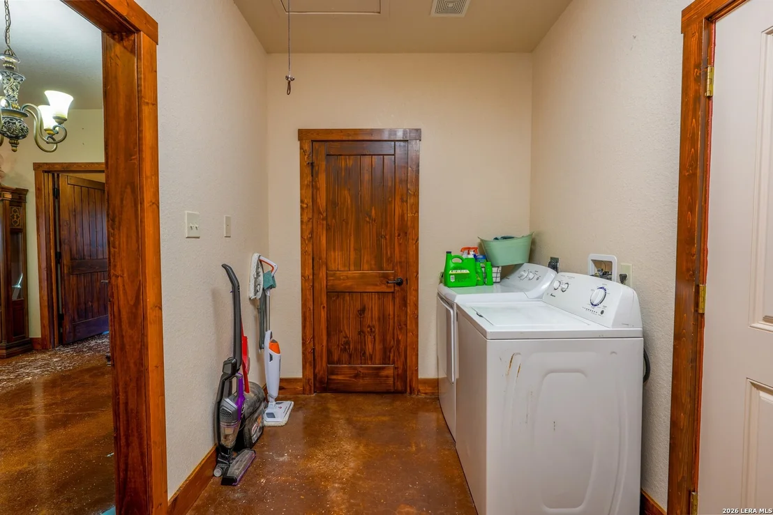 Photo of 331 County Road 423