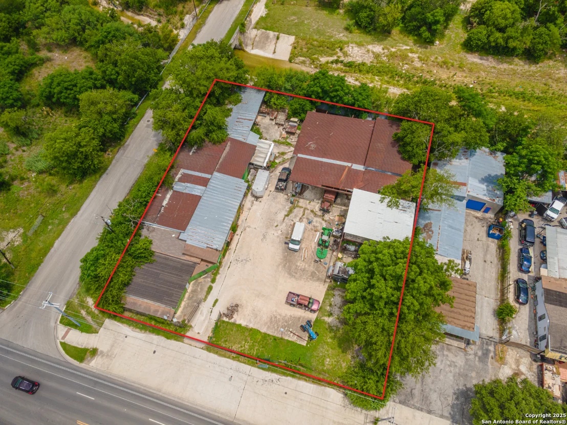 Photo of 5042 Callaghan