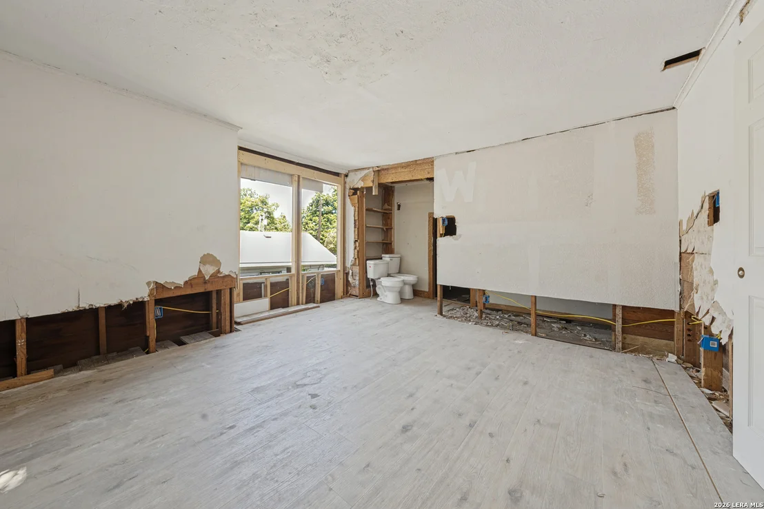 Photo of 344 Belmont