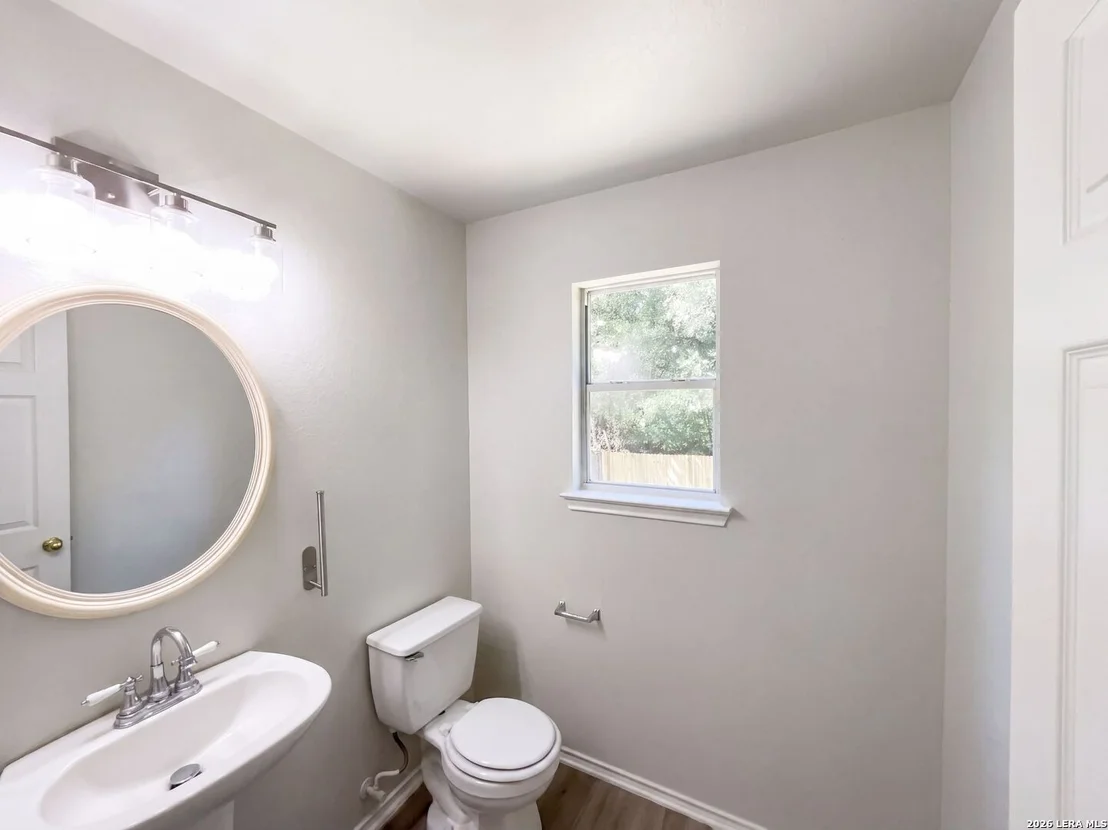 Photo of 10155 Cedarcliff