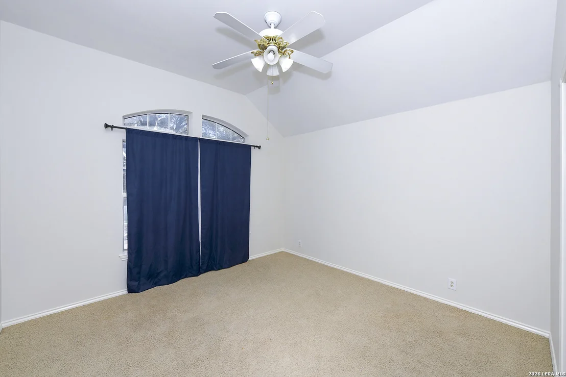 Photo of 1712 Oak Path