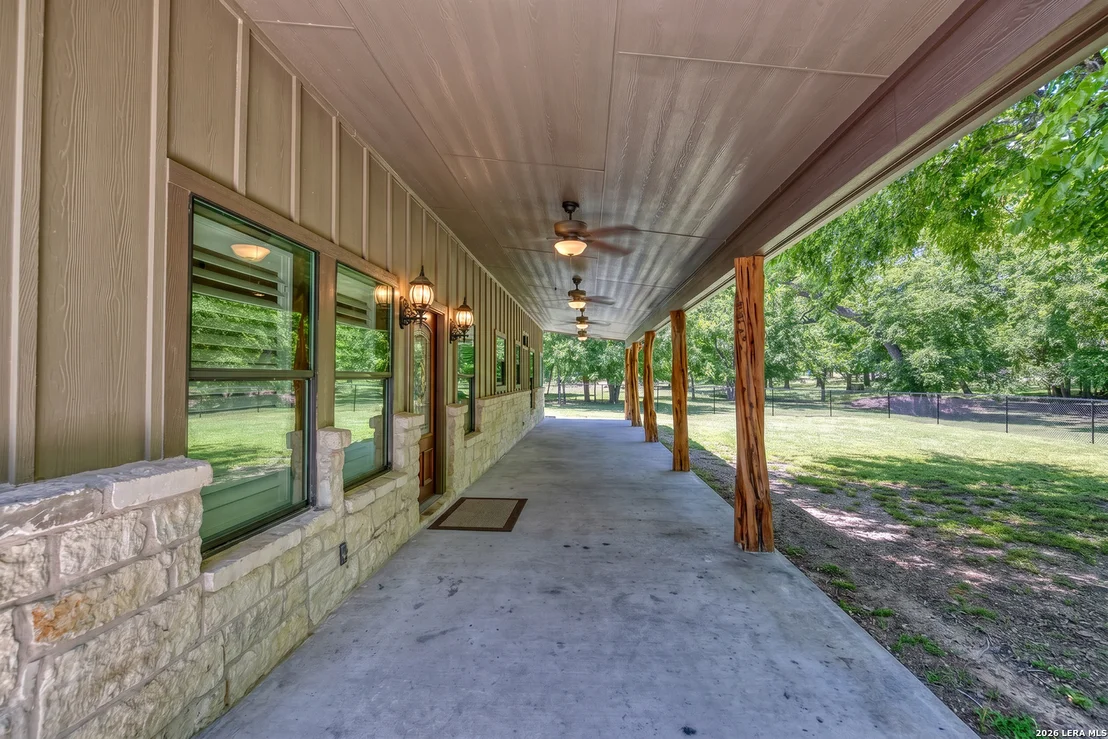 Photo of 863 Flatrock Circle