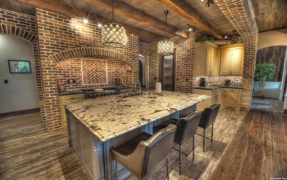 Photo of 200 Skippin Stone Ln