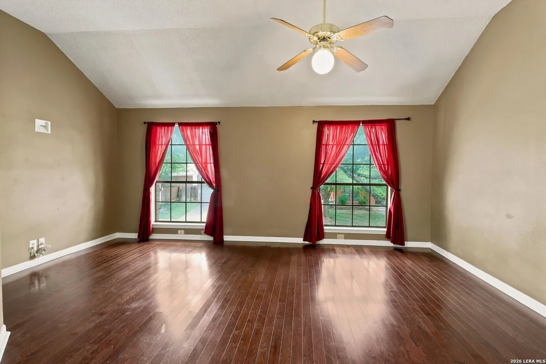 Photo of 8814 Lost Woods