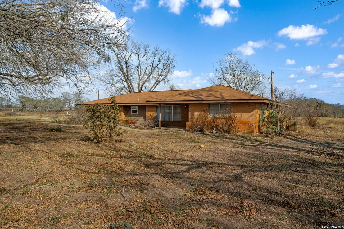 Photo of 7414 us highway 281
