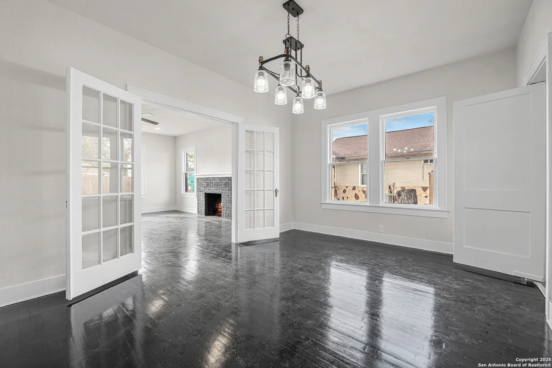 Photo of 343 Canton