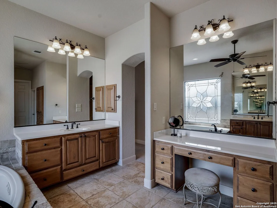 Photo of 31025 Post Oak Trail