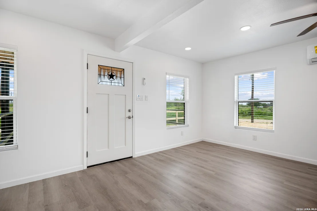 Photo of 8701 County Road 128
