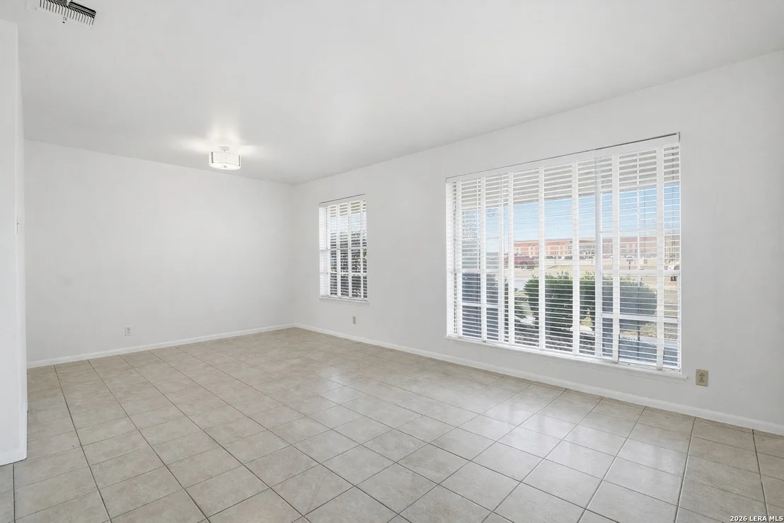 Photo of 9366 Schaefer Rd