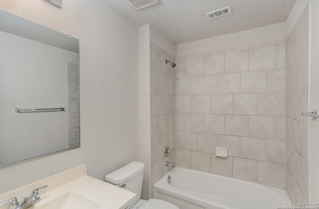 Photo of 2406 Marbach Woods