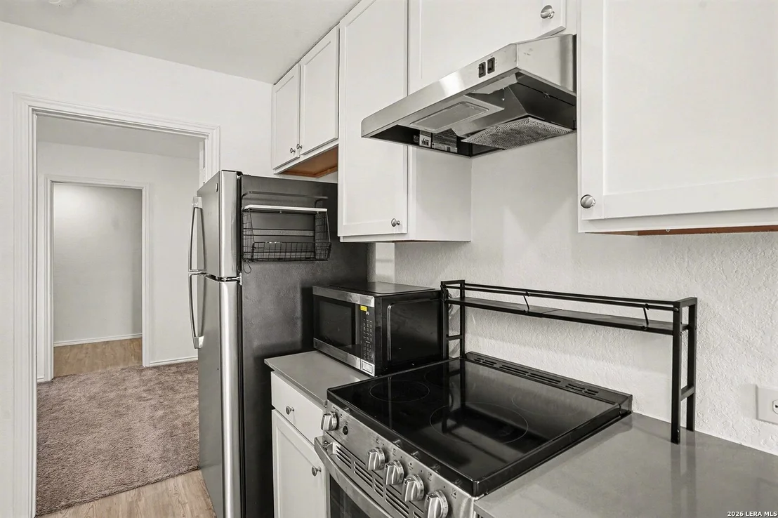Photo of 7048 Elm Cove