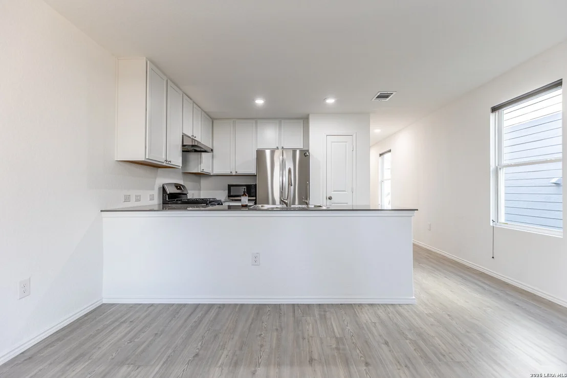 Photo of 7606 Chancery Gate