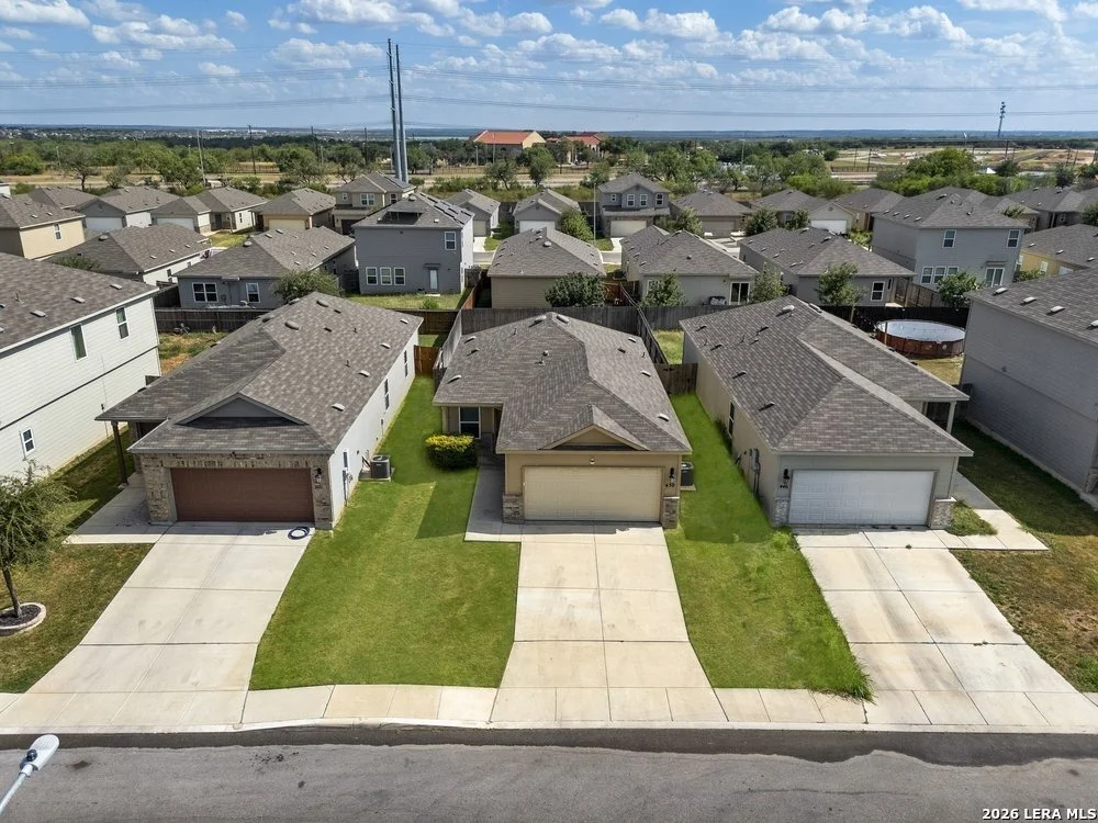 Photo of 450 Pleasanton Spring