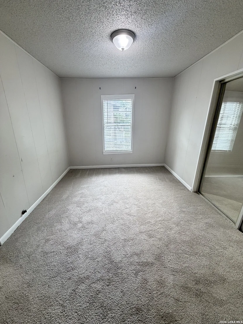 Photo of 662 Brunswick Blvd