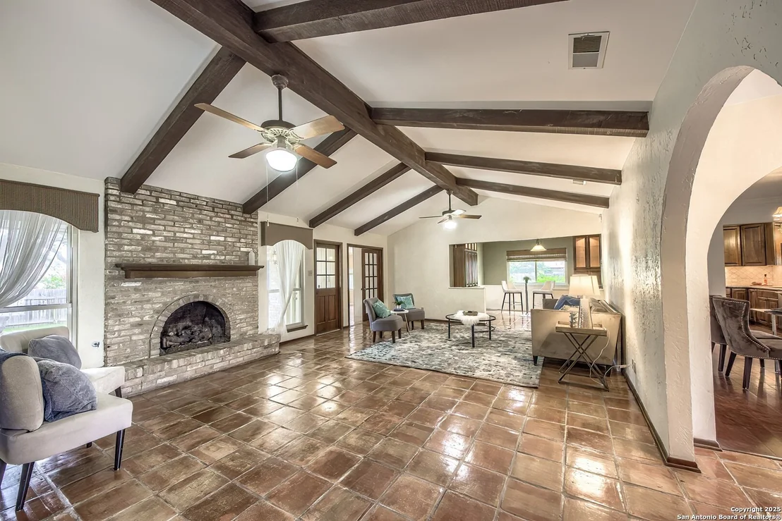 Photo of 106 Avenida Del Sol