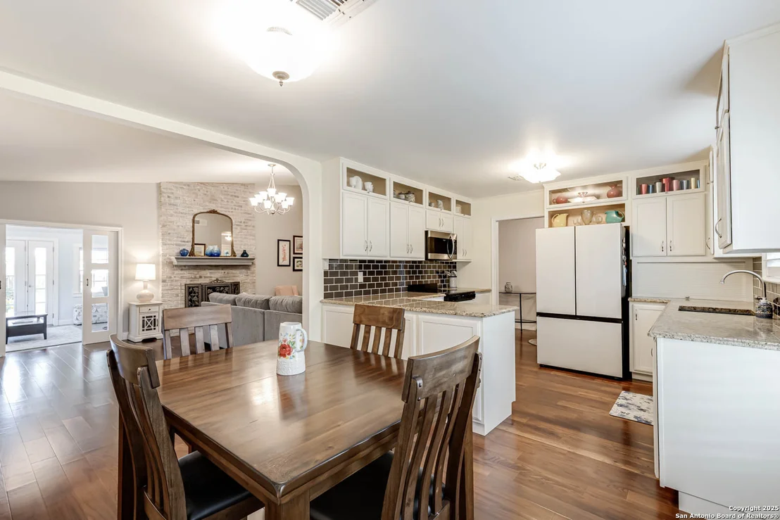 Photo of 13738 Wilderness Pt