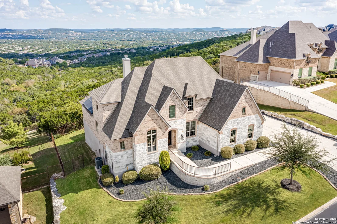 Photo of 8027 Vanity Hill