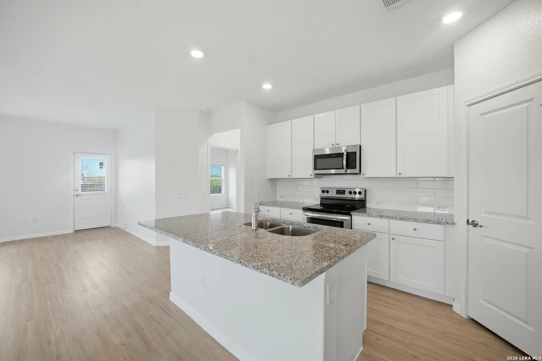 Photo of 1050 Crenshaw