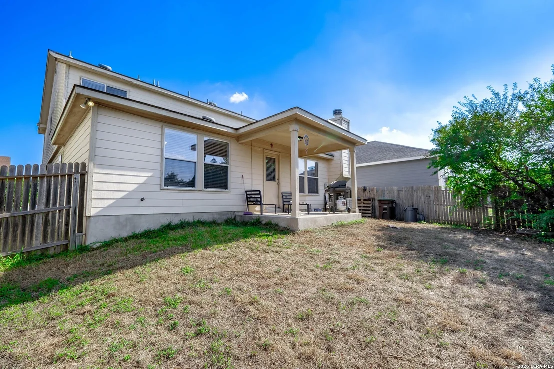 Photo of 24703 Maple Crest