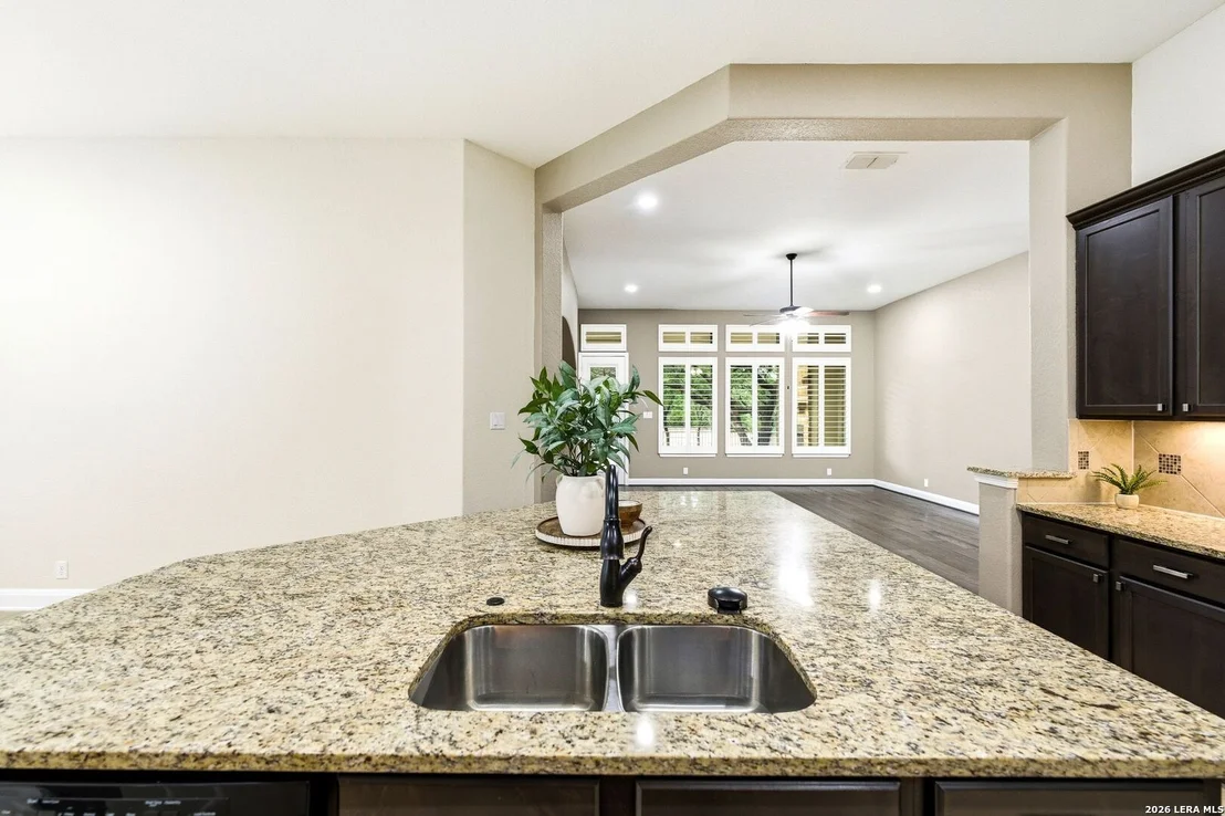 Photo of 2019 GLENDON DR