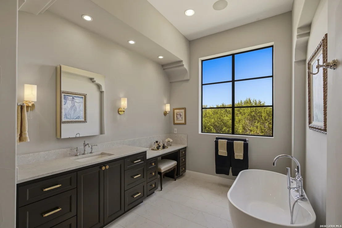 Photo of 84 Sunriver