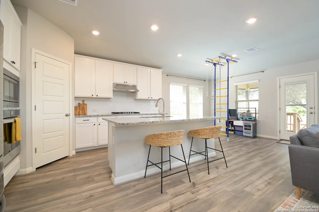 Photo of 2421 PENNILYNN WAY