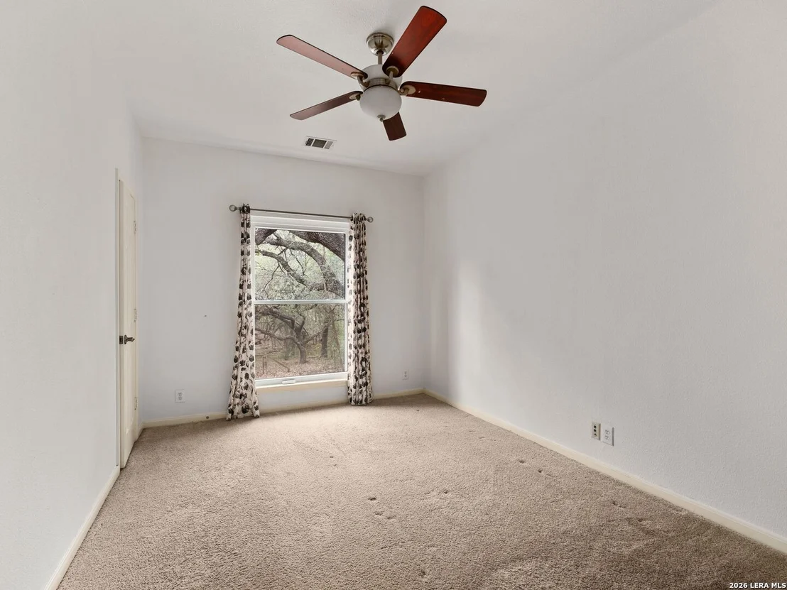 Photo of 703 STABLE GLEN DR