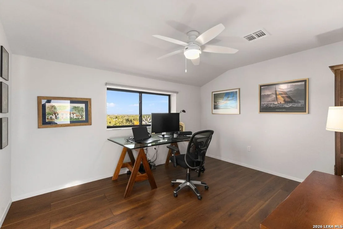Photo of 103 Bluffview Cir