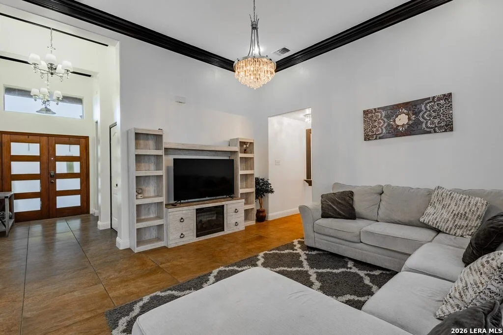 Photo of 2779 Stone Hedge