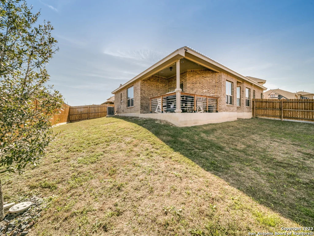 Photo of 15314 COMANCHE HTS