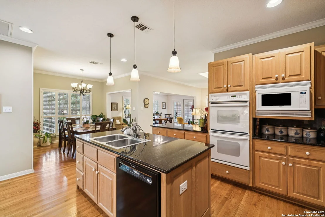 Photo of 13121 Hunters Ledge