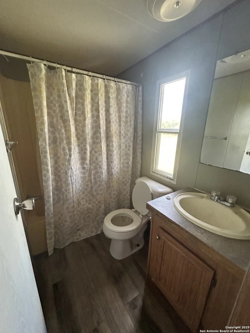 Photo of 1242 Cologne Rd