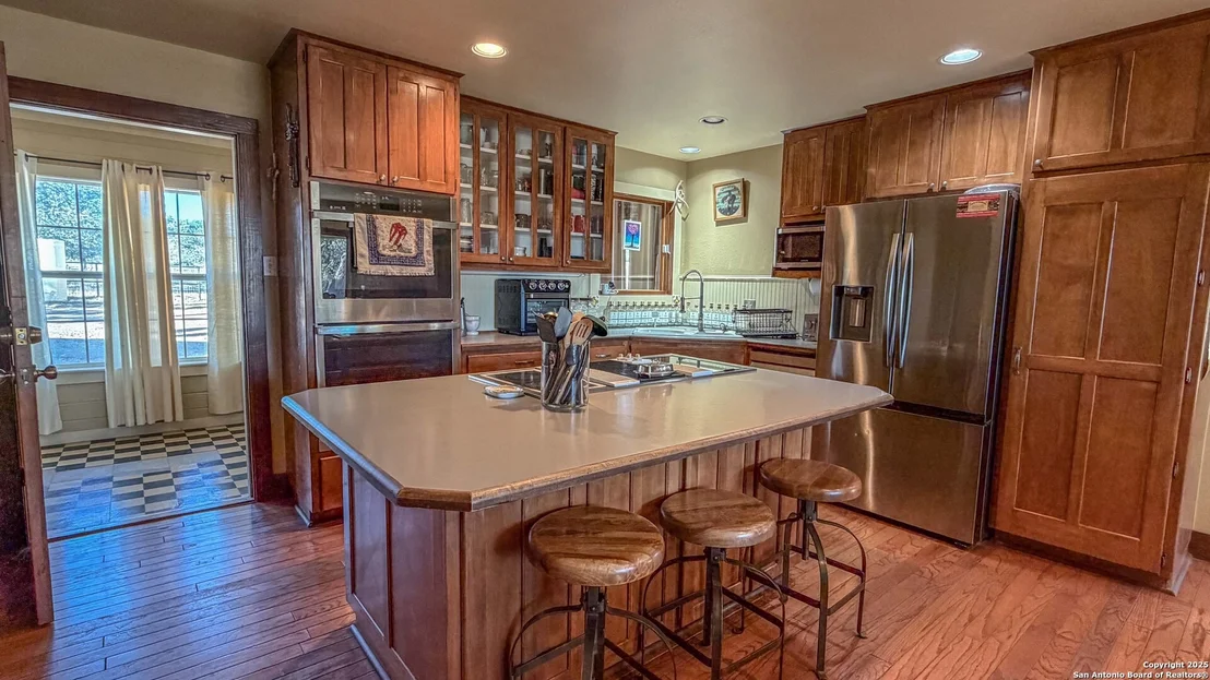 Photo of 1950 Tolles Rd