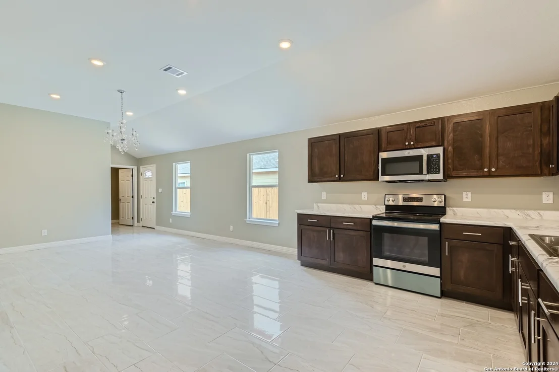 Photo of 8843 TROY DR