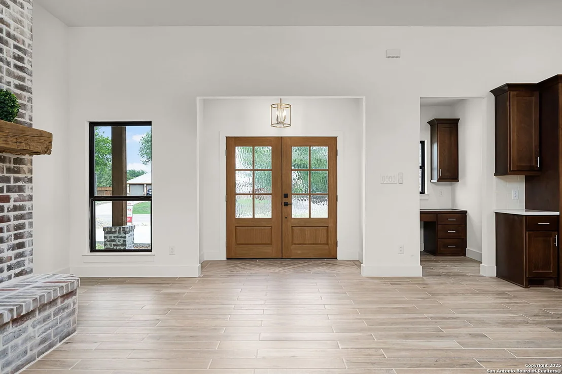 Photo of 249 Sandpiper Lane