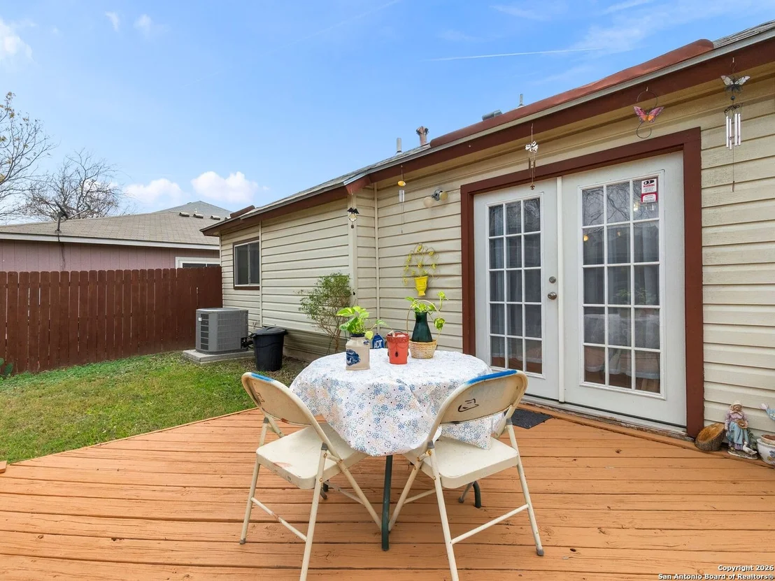 Photo of 6831 Celes Meadow