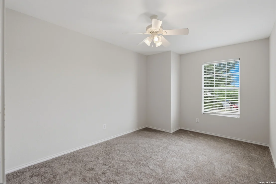 Photo of 11122 HILLSDALE LOOP